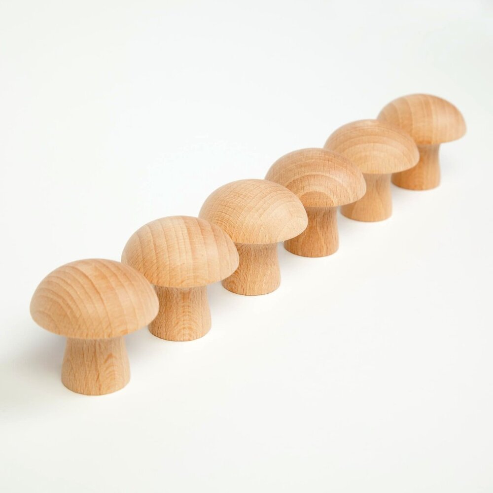 NWT Grapat Wooden Toys Natural Mushrooms Set of 6